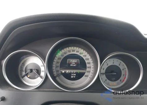 2013 Mercedes-Benz C 300 Luxury 4Matic/Sport 4Matic из США, поврежденный, VIN WDDGF8AB8DR258284